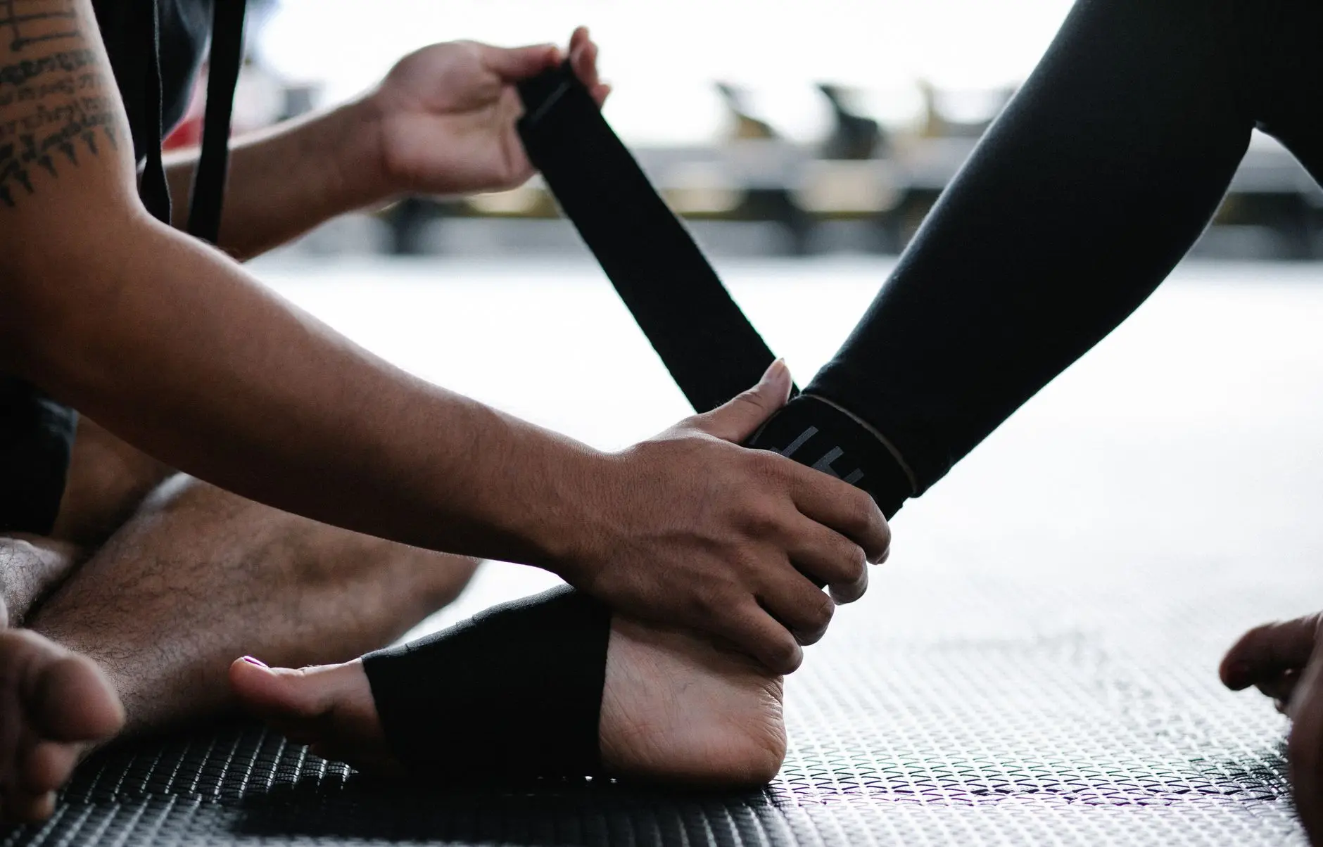 工业余热回收中省煤器与热管换热器的选型对比分析